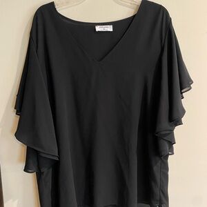 Zenana Outfitters Black V-Neck Flutter Sleeve Blouse